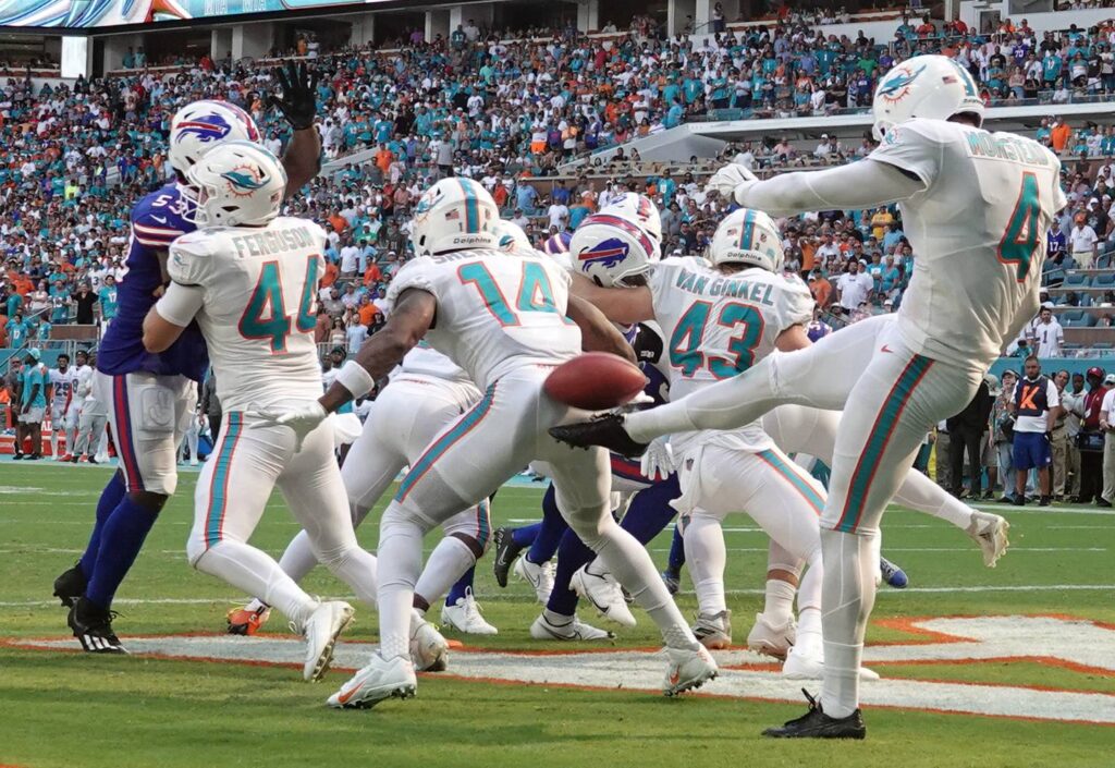 Dolphins’ Trent Sherfield spurs social media craze — and maybe an endorsement — for taking punt to backside