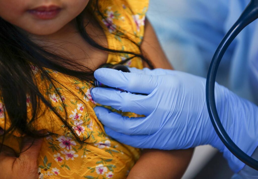 Illinois children’s hospitals are coping with a surge of kids with respiratory illnesses, filling beds