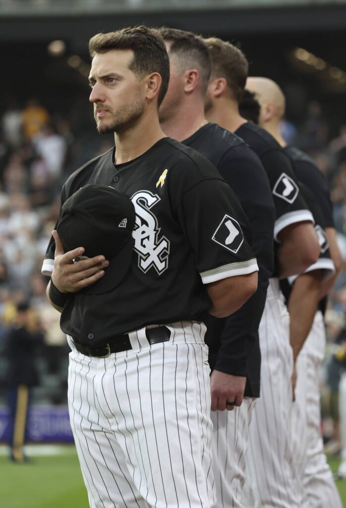 Chicago White Sox promote outfielder Mark Payton, an Orland Park native and St. Rita product: ‘This is awesome. Going to be special.’
