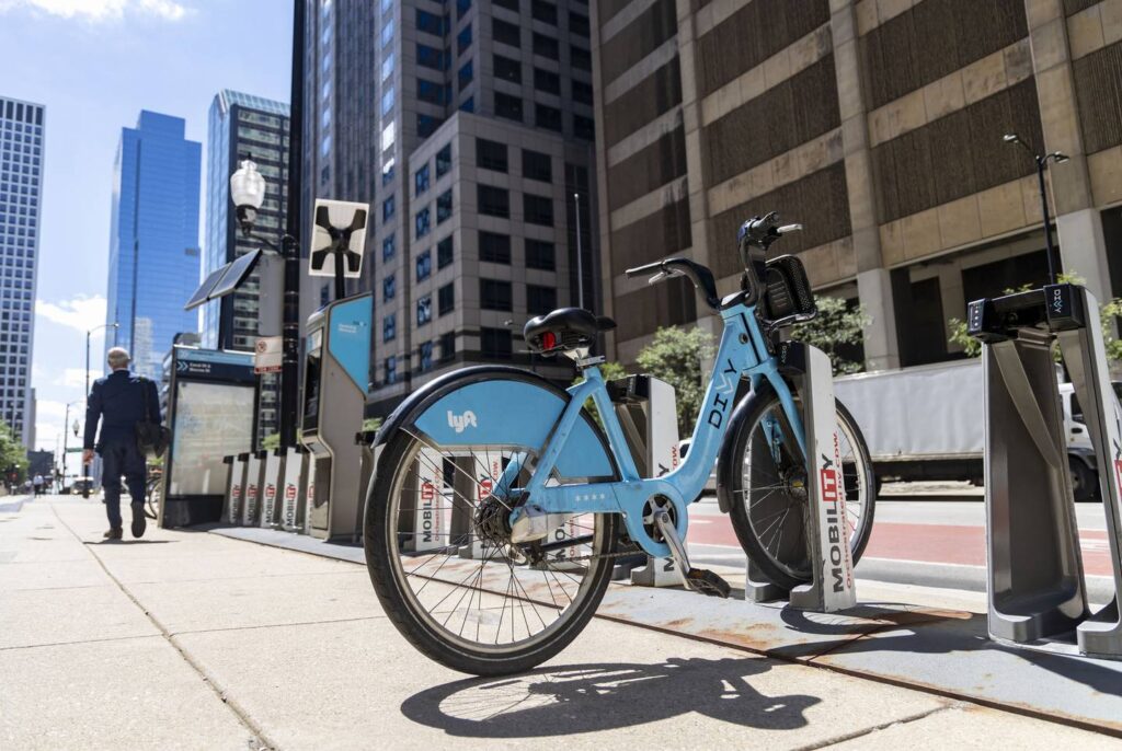 Divvy had trouble keeping bikes on the streets this summer. Here’s why.