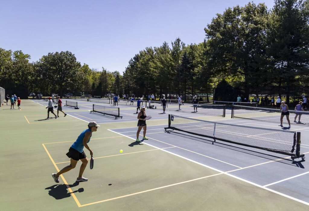 Pickleball fever takes over Highland Park, bringing hundreds of amateurs and pros to tournament showcasing America’s fastest-growing sport