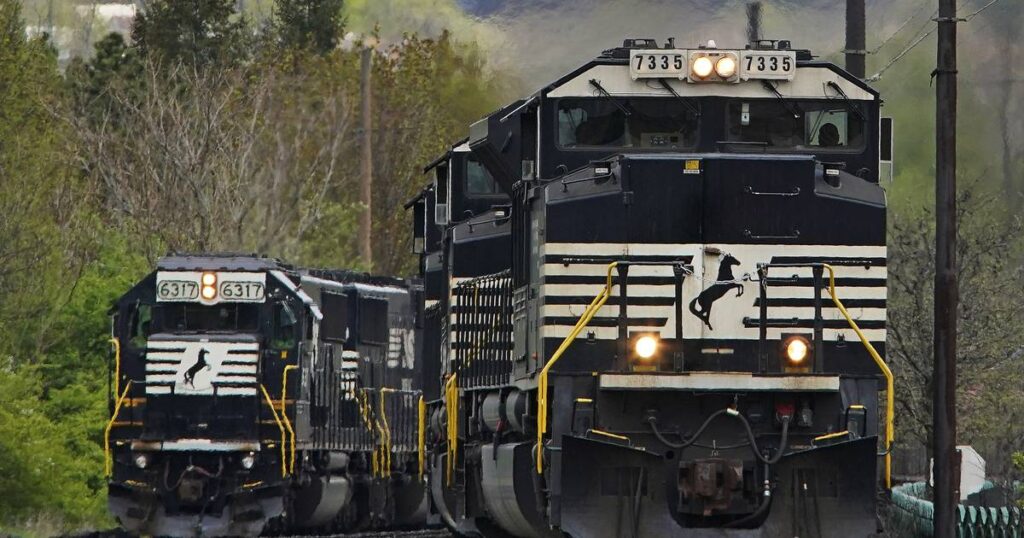 Amtrak begins canceling trips as a freight railroad strike deadline approaches