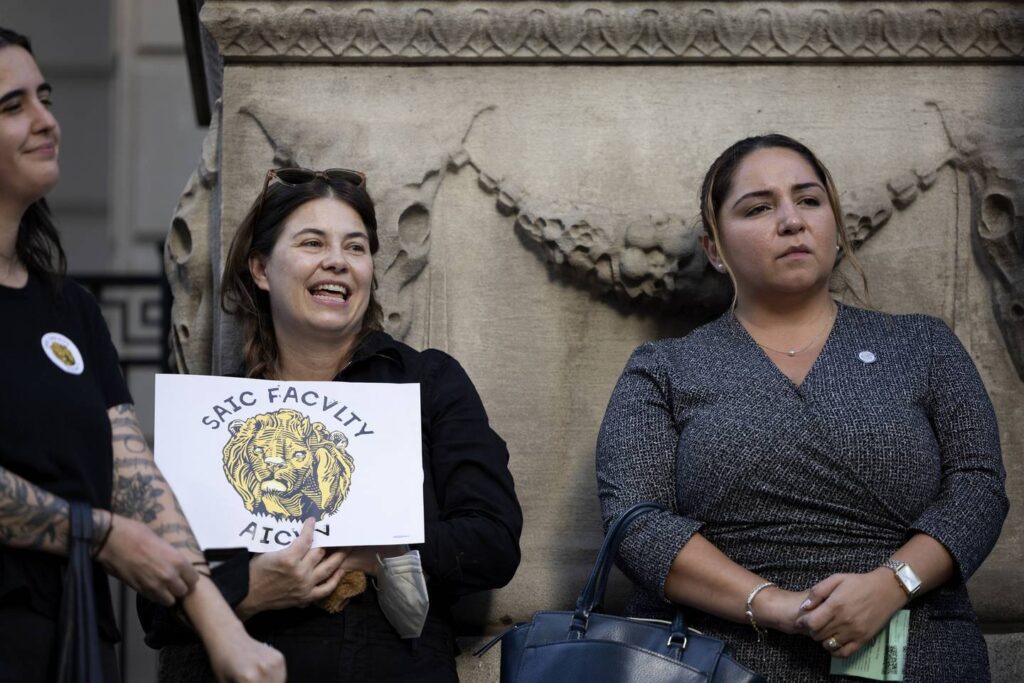 School of the Art Institute’s nontenured faculty calls on museum to recognize new union