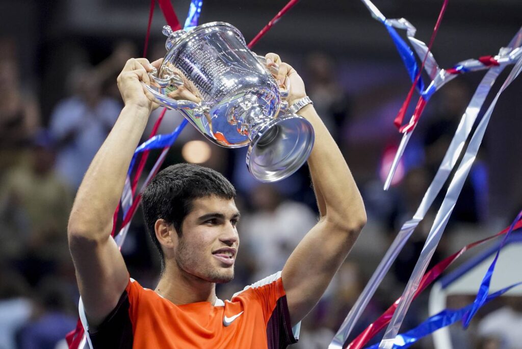 Carlos Alcaraz, 19, wins his 1st Grand Slam — and becomes the youngest male No. 1 — with his US Open final victory