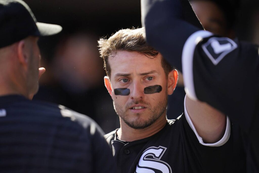 Chicago White Sox snap 8-game skid but lament missing the playoffs for the 1st time in 3 years: ‘We were right there’