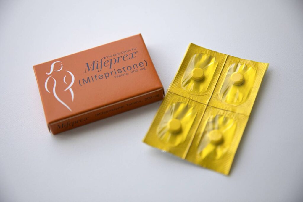 In sign of a new frontier, online clinic offering abortion pills to patients in Illinois and elsewhere who aren’t pregnant to save for future use