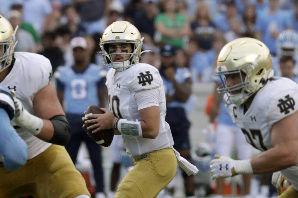Drew Pyne throws 3 touchdown passes, leading Notre Dame to a 45-32 win against North Carolina