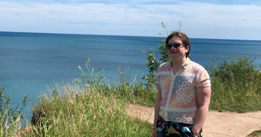 Transgender young people feel less distress after gender-confirming surgery, Northwestern study says