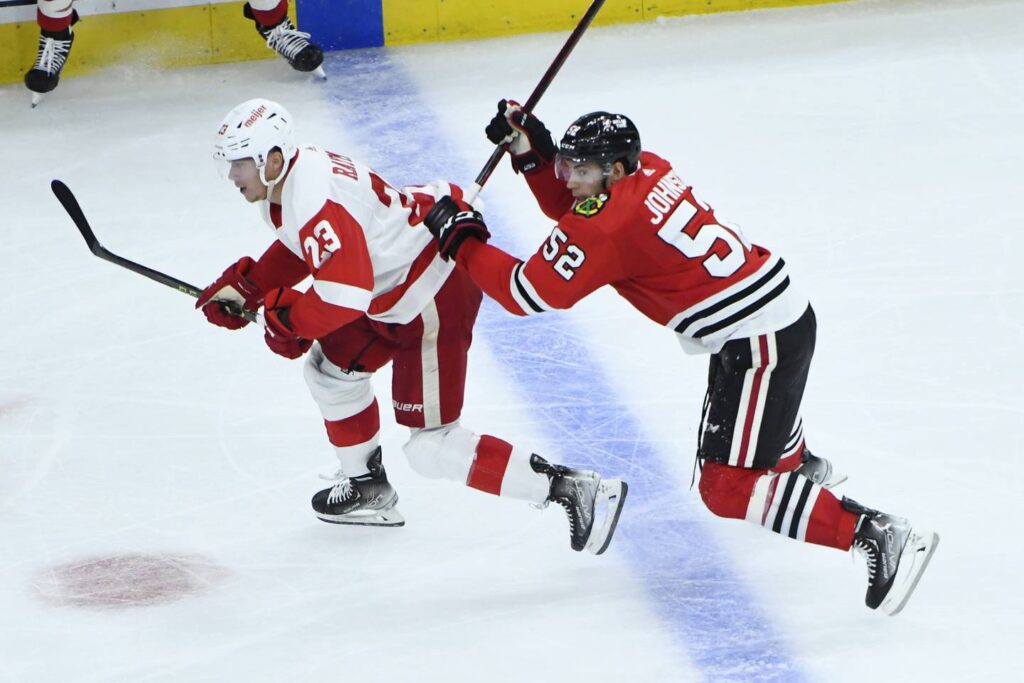 3 takeaways from the Chicago Blackhawks’ 3-0 loss to the Detroit Red Wings, including the ‘bubble’ players who stood out