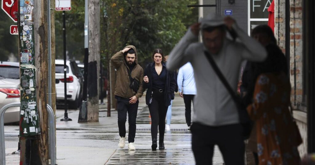 Chicago weather: Tuesday will see ‘waves of soaking rainfall’ all day