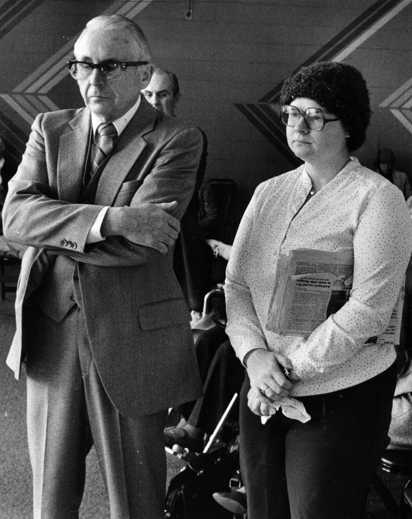  LeAnn Lewis waits with her father, Charles Miller, at Midway Airport for a Dec. 31, 1982, flight to Kansas City on their way to Miller’s home in Kearney, Missouri. 