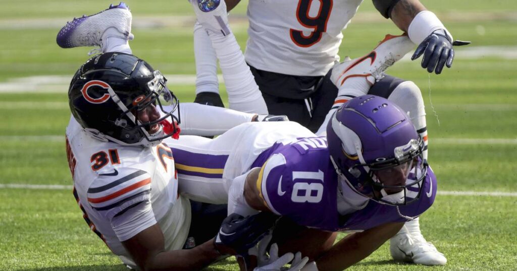 Column: How can the Chicago Bears defense close out opponents? Playing better in the 1st half is a great place to start.