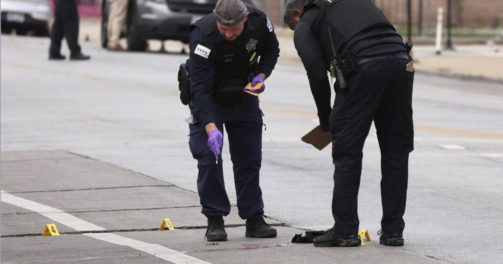 17-year-old boy fatally shot in South Shore, police say