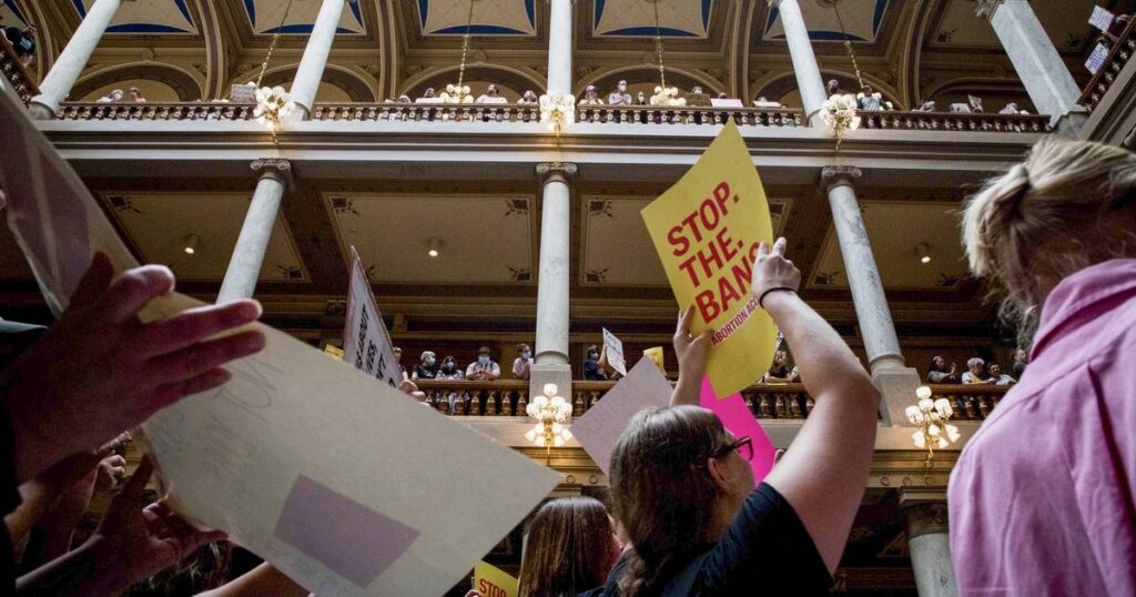 Indiana Supreme Court keeps state abortion ban on hold