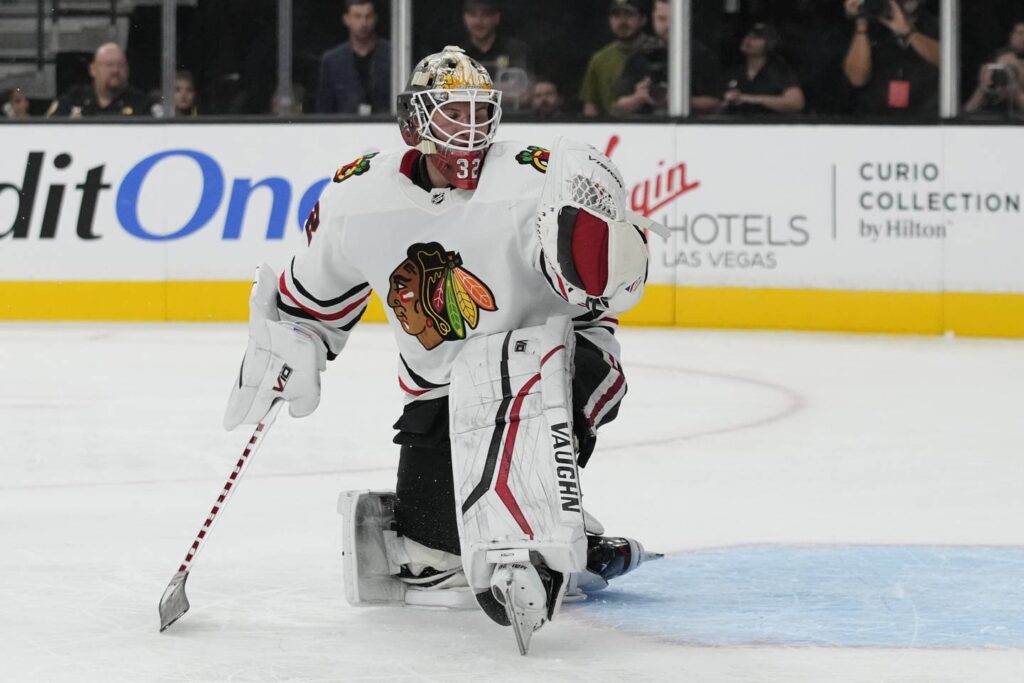 Alex Stalock’s return to the ice from myocarditis is a feel-good story despite the Chicago Blackhawks’ 1-0 loss