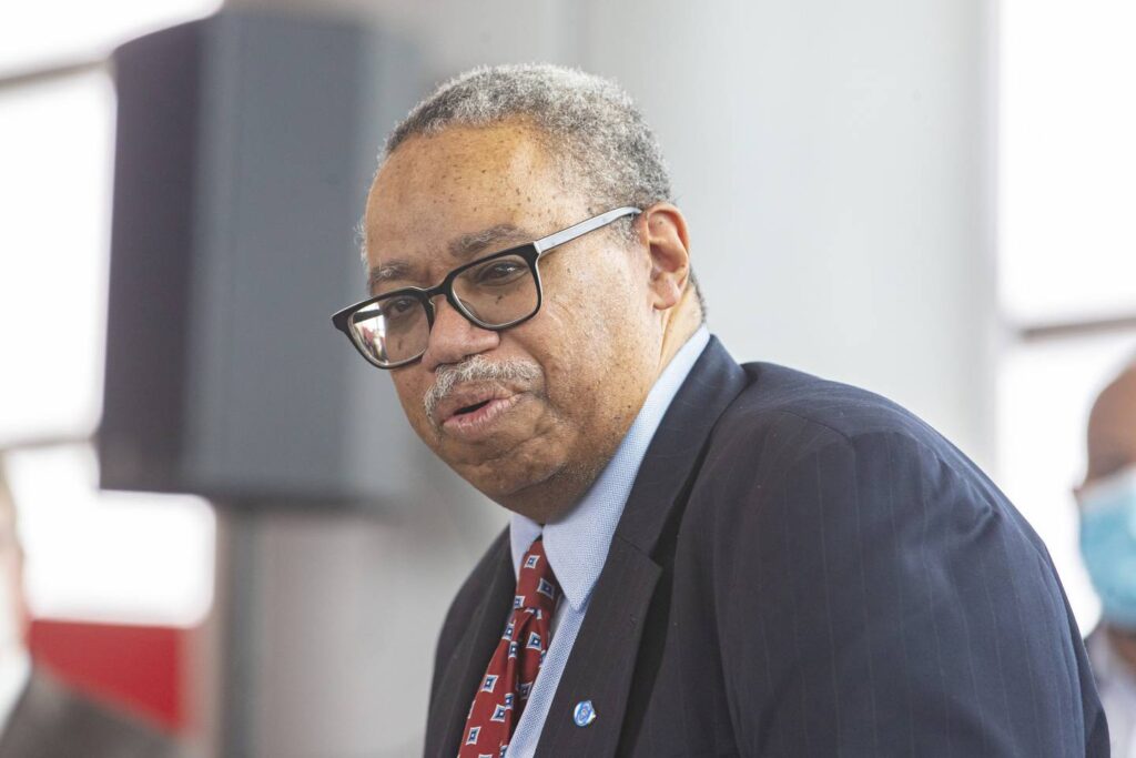Amid CTA service and safety complaints, aldermen again look to bring CTA leaders in front of City Council