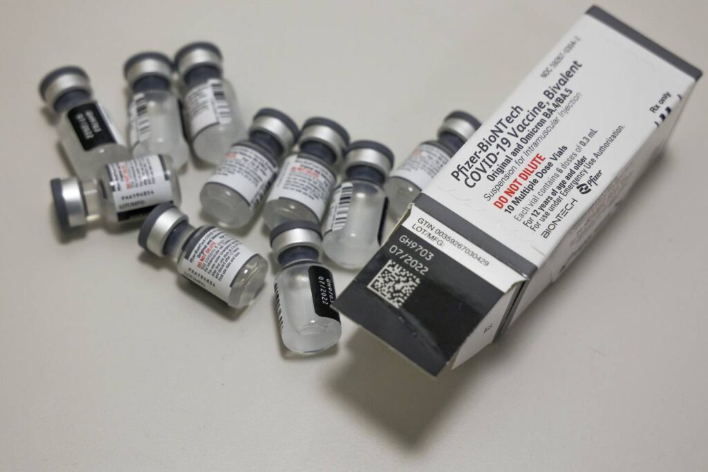 It’s been a month since new COVID-19 boosters arrived. About 10.5% of eligible Illinois residents have gotten them.