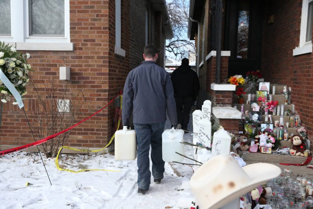 Jury deliberating in trial of Chicago man accused of slaying six relatives