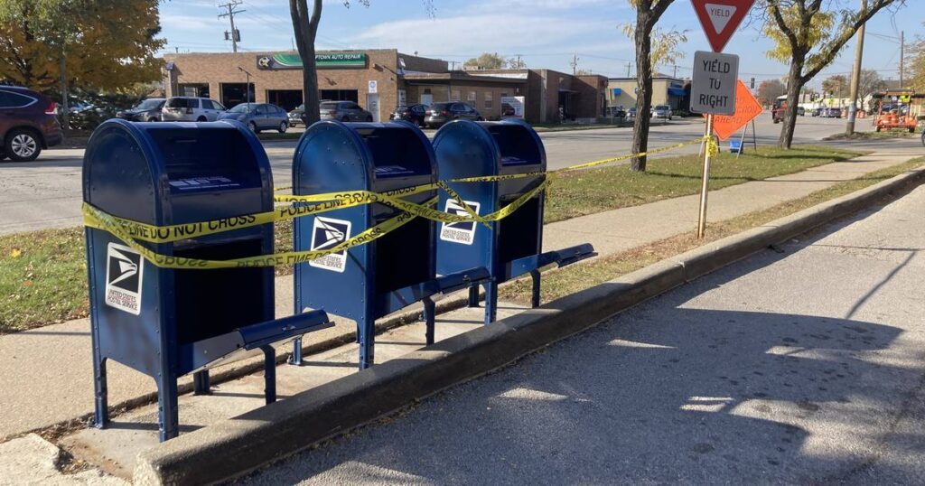 After mail thefts, federal authorities charge five for having postal keys