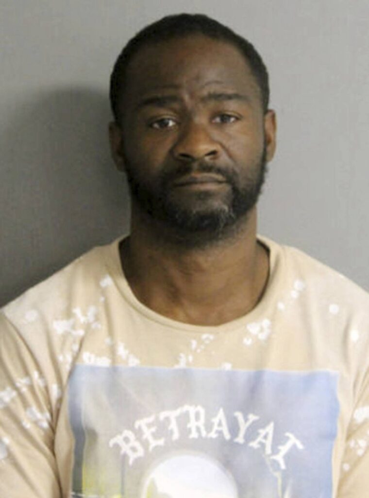 Admitted gang killer tells federal jury he’s seeking ‘justice’ by testifying against associates