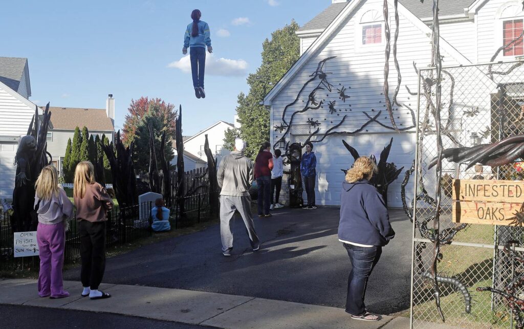 Viral ‘Stranger Things’ Halloween display will go on in Plainfield, despite complaint from neighbor