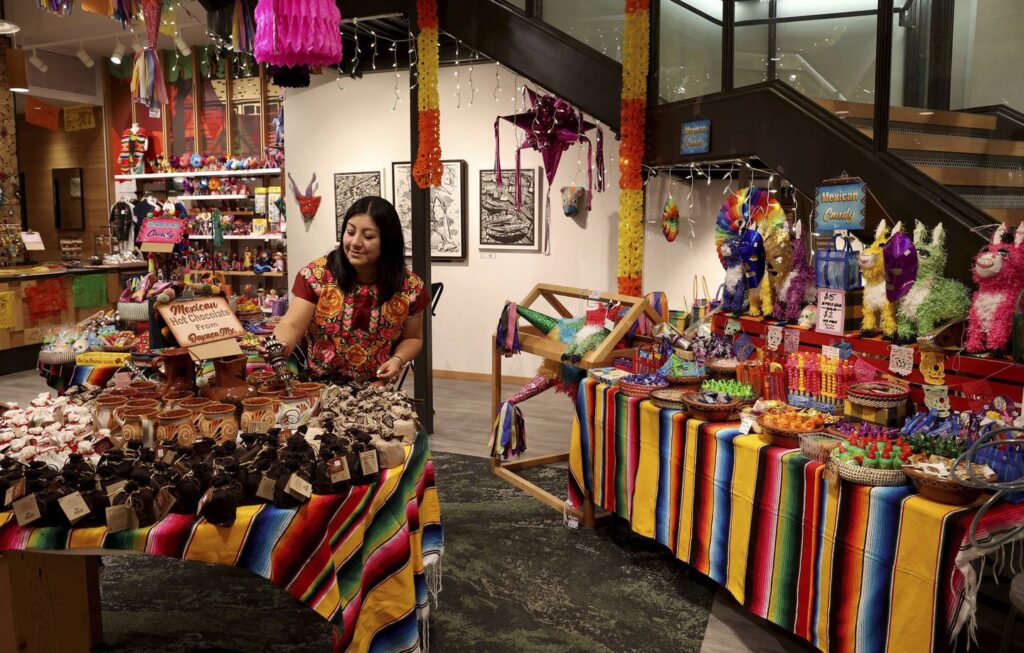 How the 1st Mexican cultural store in the Magnificent Mile highlights the economic power of immigrant community during mayoral trip to Mexico City