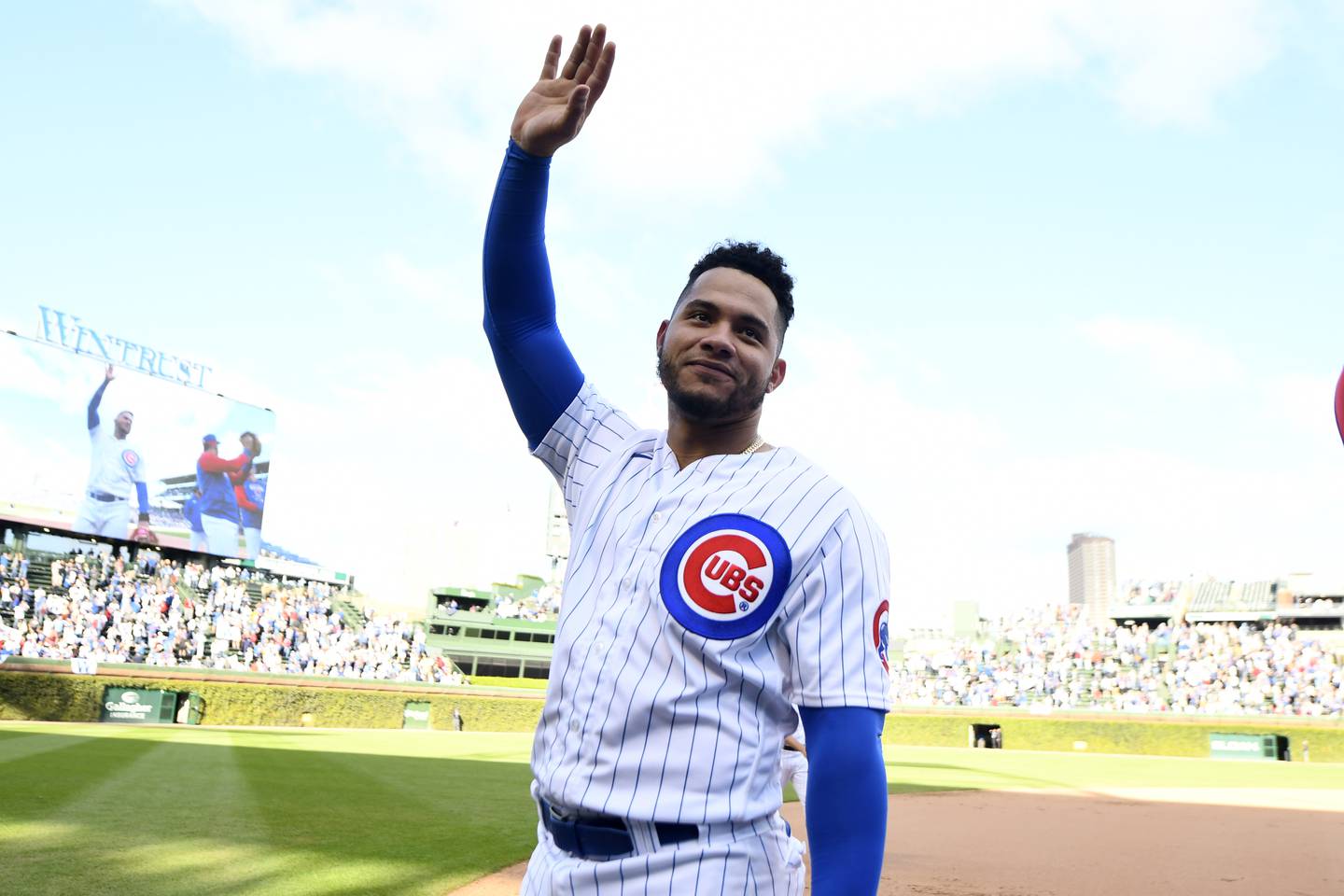 The Cubs' Willson Contreras waves to the fans after a game against the Reds on Sunday, Oct. 2, 2022, at Wrigley Field.