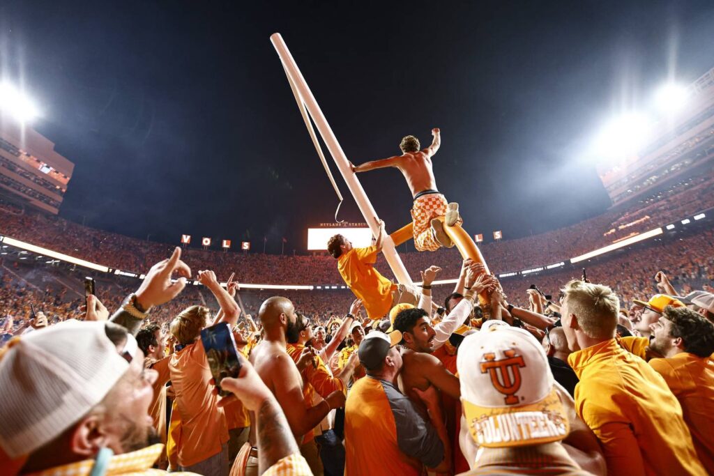 No. 6 Tennessee stuns No. 3 Alabama 52-49 with a last-second field goal, snapping a 15-game skid in the series