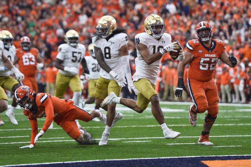 Notre Dame pulls away late to beat No. 16 Syracuse 41-24 for its 5th win in 6 games