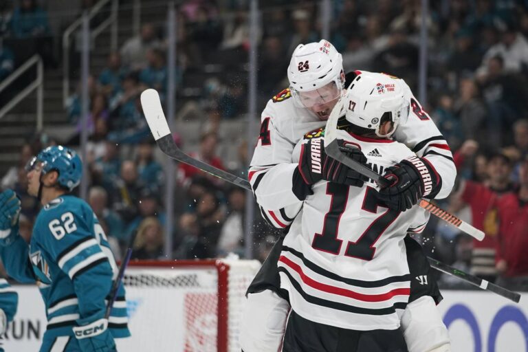 3 takeaways from the Chicago Blackhawks’ 5-2 win, including Luke Richardson celebrating No. 1 and Jason Dickinson’s spot-on ‘instinct’