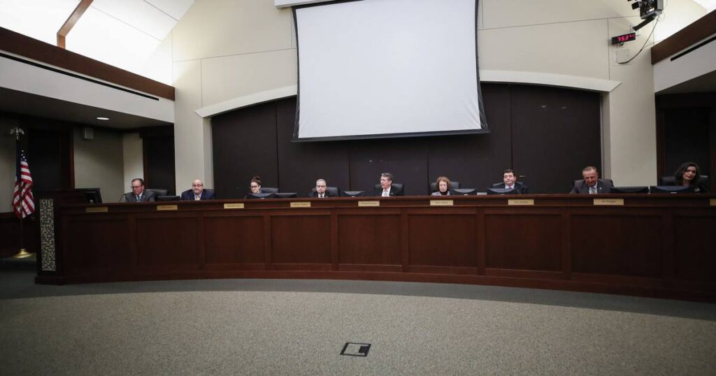 Arlington Heights trustees set to discuss pre-development agreement for Bears stadium