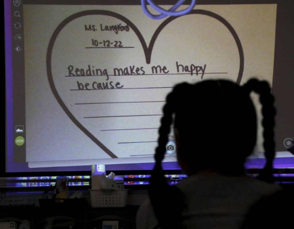 Students rebounded in academic growth on 2022 Illinois Report Card; school ratings return