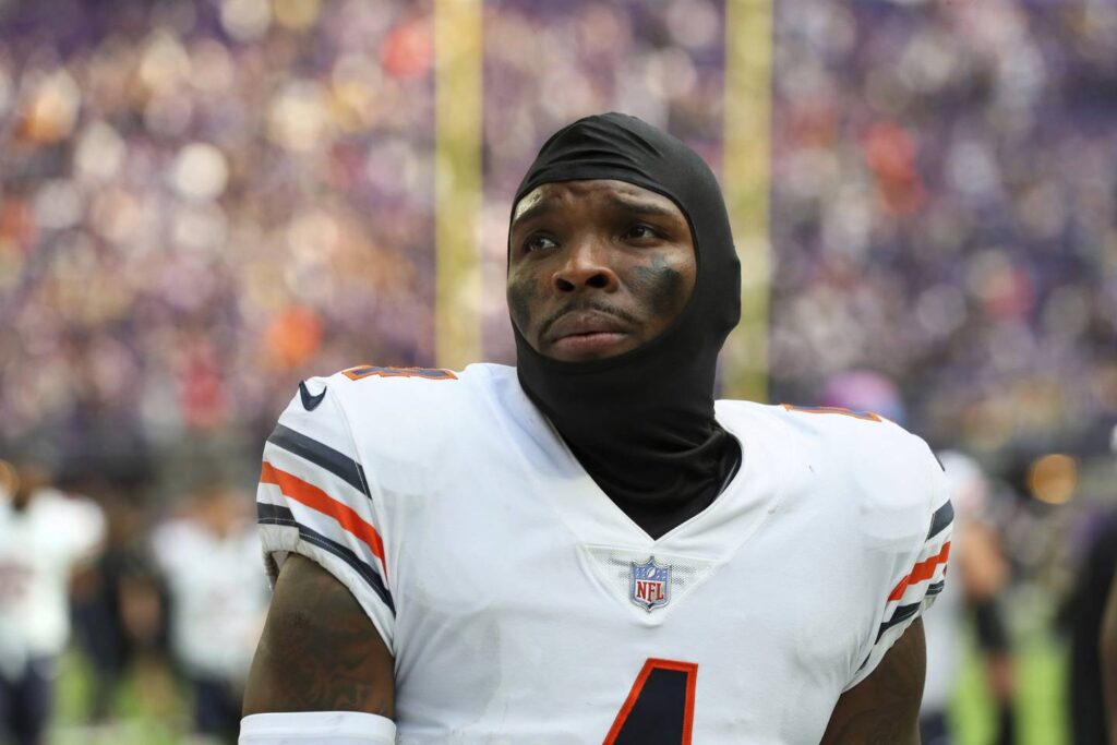 ‘You could hear a pin drop.’ Chicago Bears players were staggered by the team’s surprise sell-offs. Do they have what it takes to regroup?