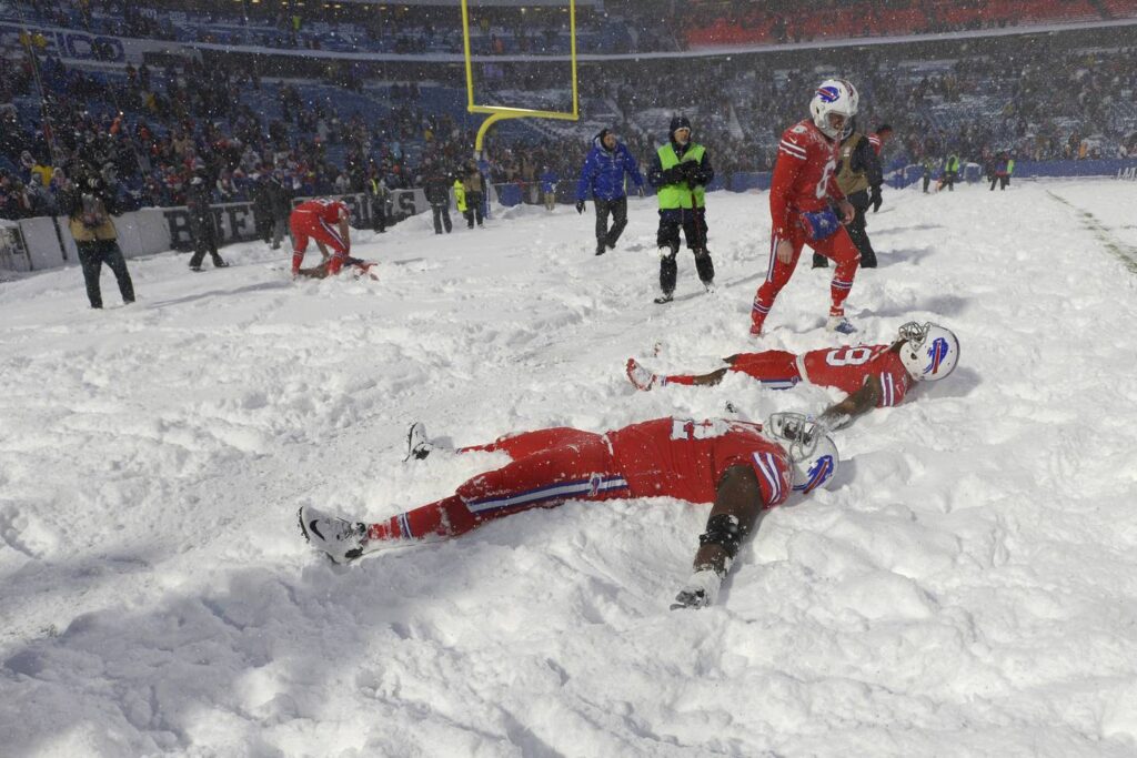 NFL shifts Bills home game vs. Browns to Detroit due to storm predicted to hit Buffalo