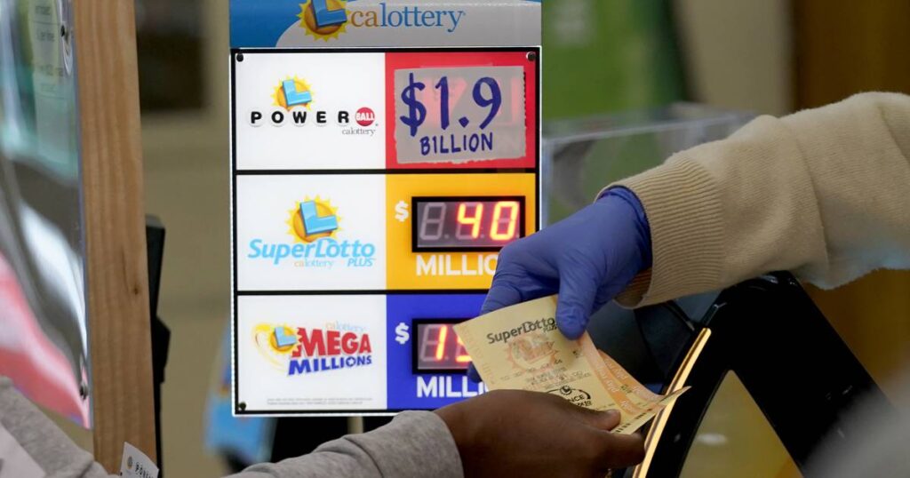 Winning numbers for $1.9B Powerball drawing delayed until Tuesday