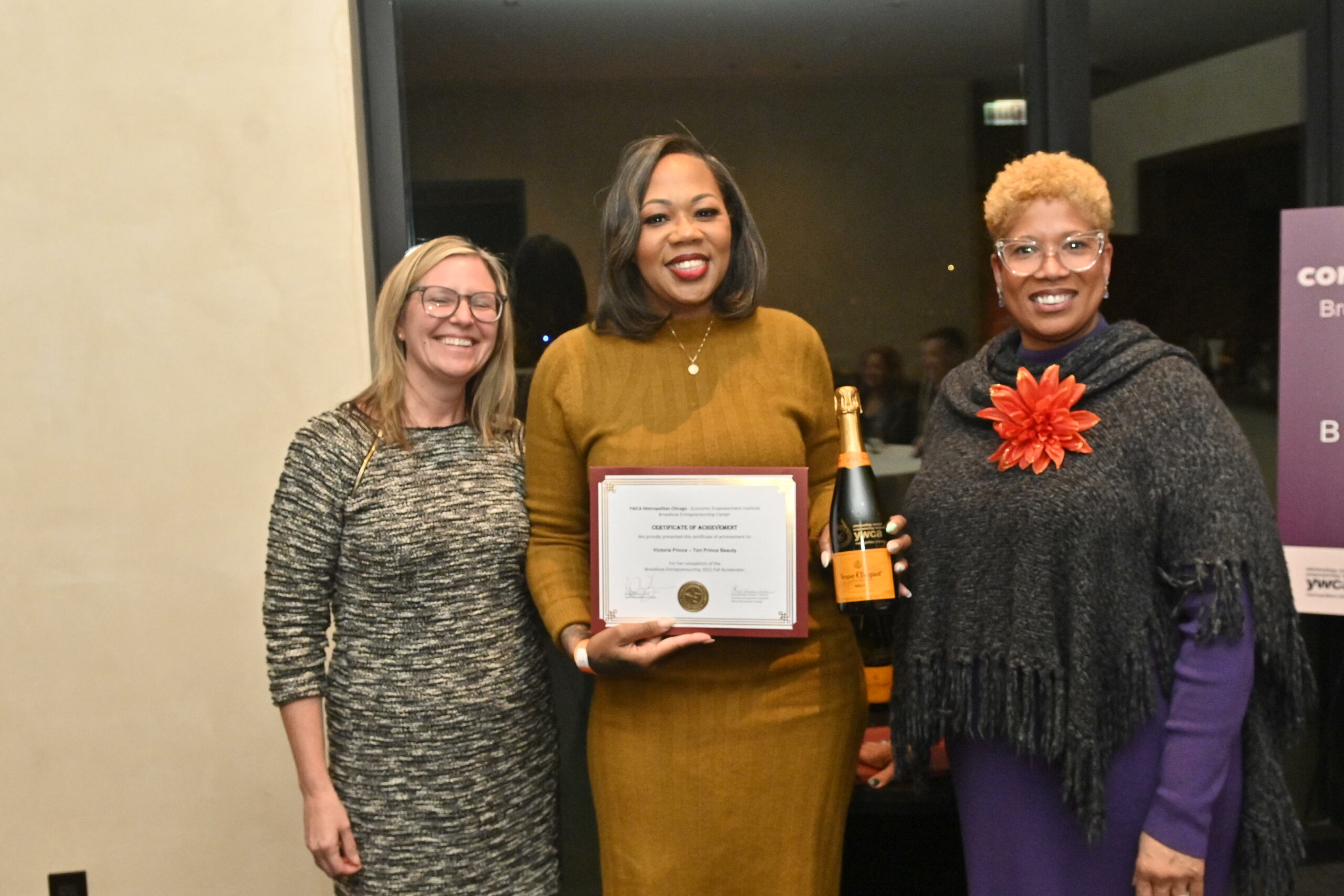 7VICTORIA PRINCE VPK6599 2 scaled