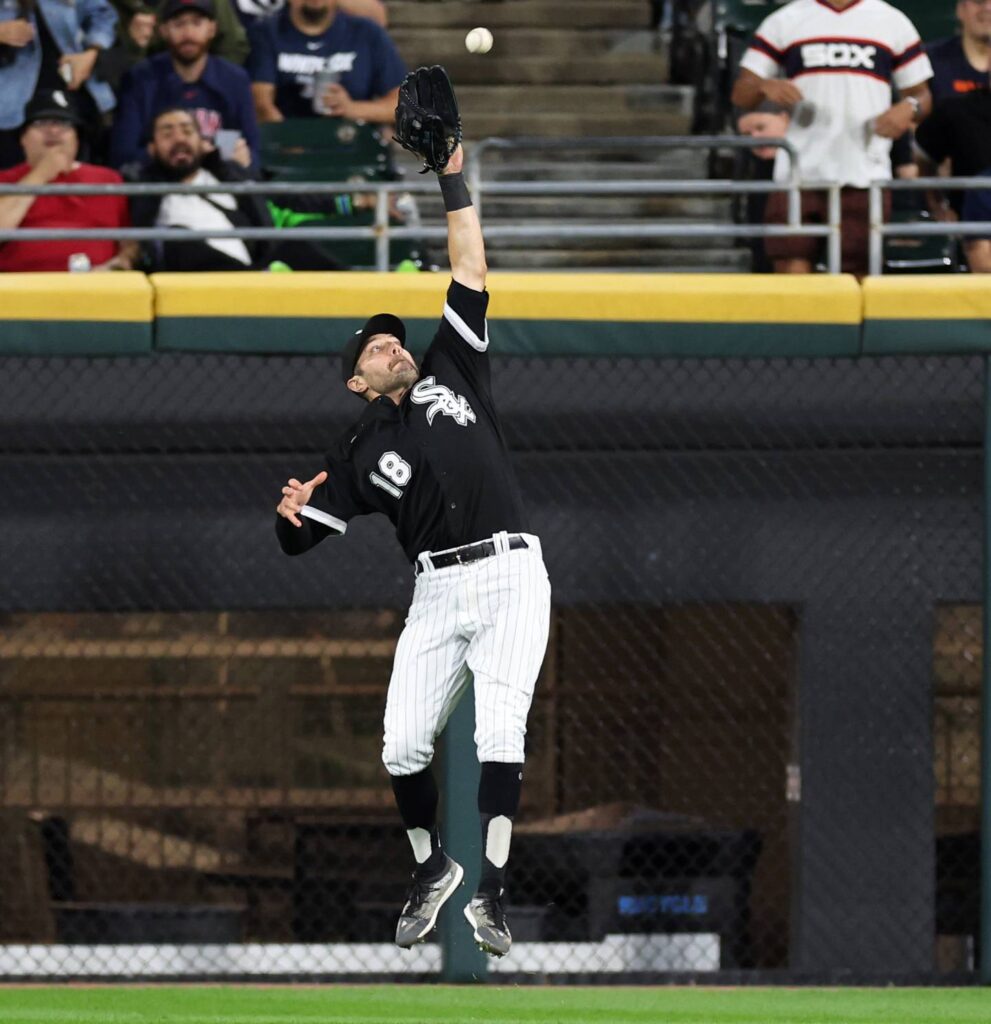 AJ Pollock declines his player option with the Chicago White Sox for 2023, making the veteran outfielder a free agent