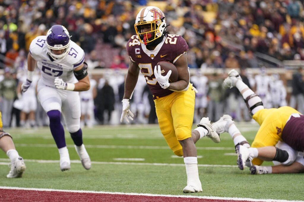The Top 25, Week 12: College football games and players to watch, plus a look at the conference title races