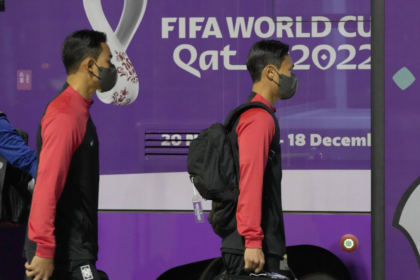 Members of the South Korean national soccer team arrive at Hamad International airport in Doha, Qatar, on Nov. 14, 2022.