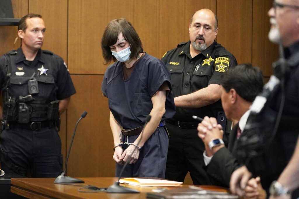 Highland Park shooting: Robert Crimo, accused of killing 7 people at Fourth of July parade, to appear in court today