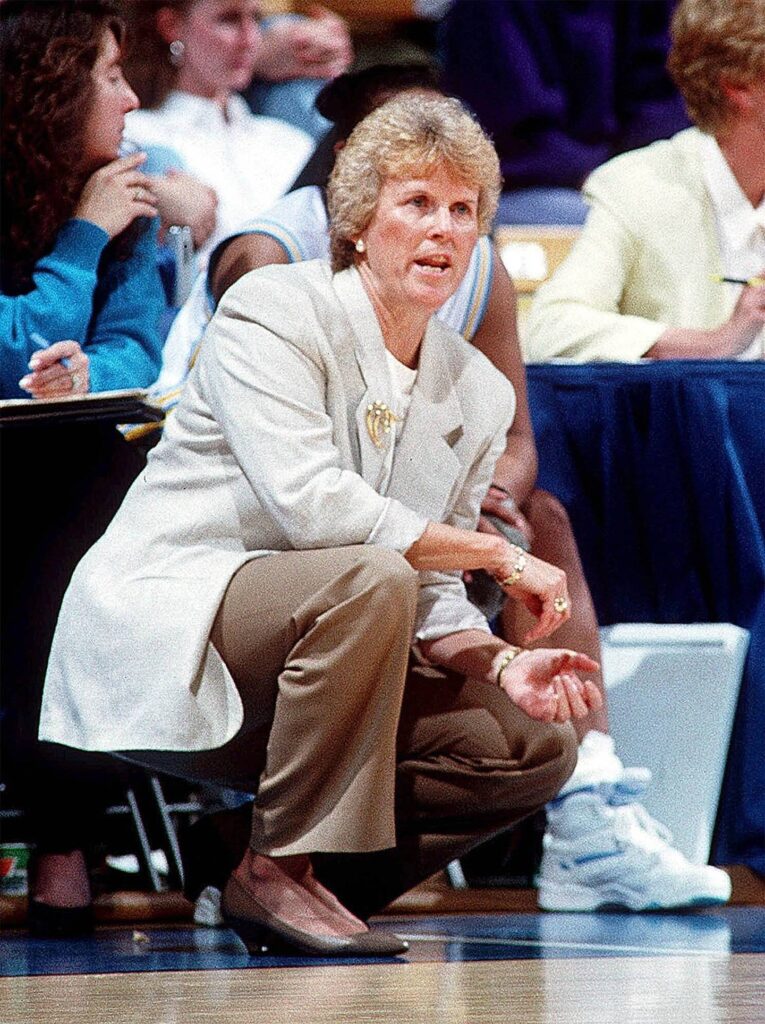 Billie Moore, the 1st US women’s Olympic basketball coach, dies at 79