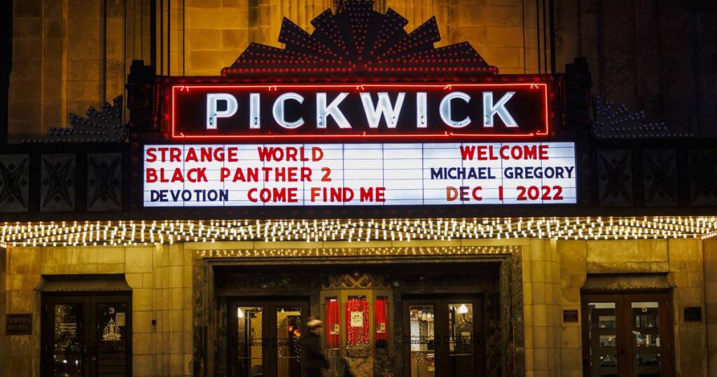 Potential buyers call, ticket sales soar after news Park Ridge’s Pickwick Theatre is to close