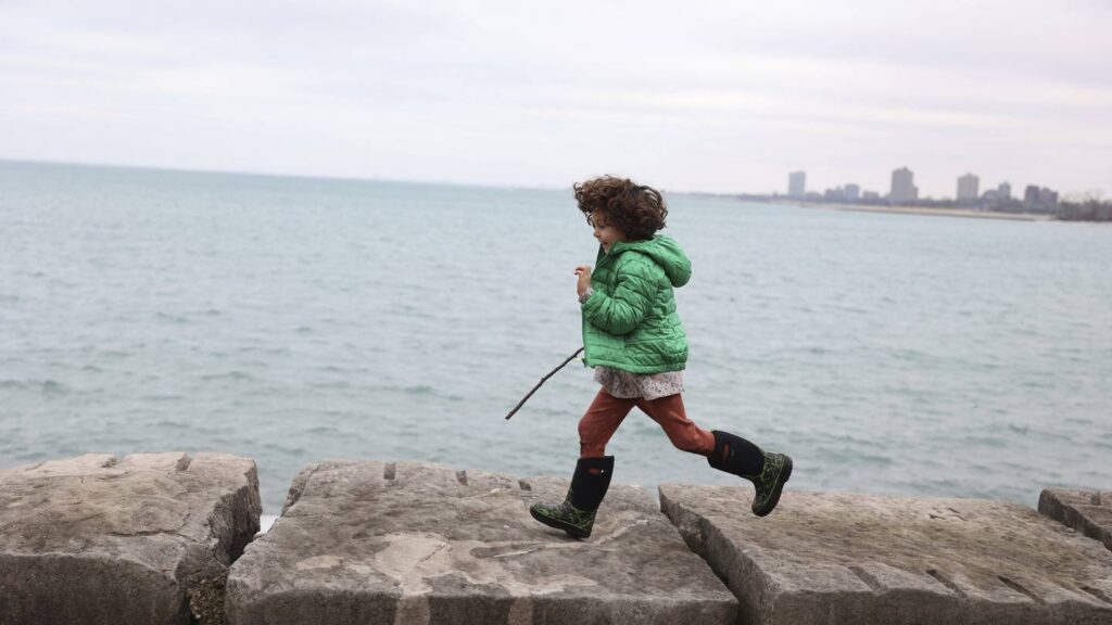 Photos: Unseasonably warm weather