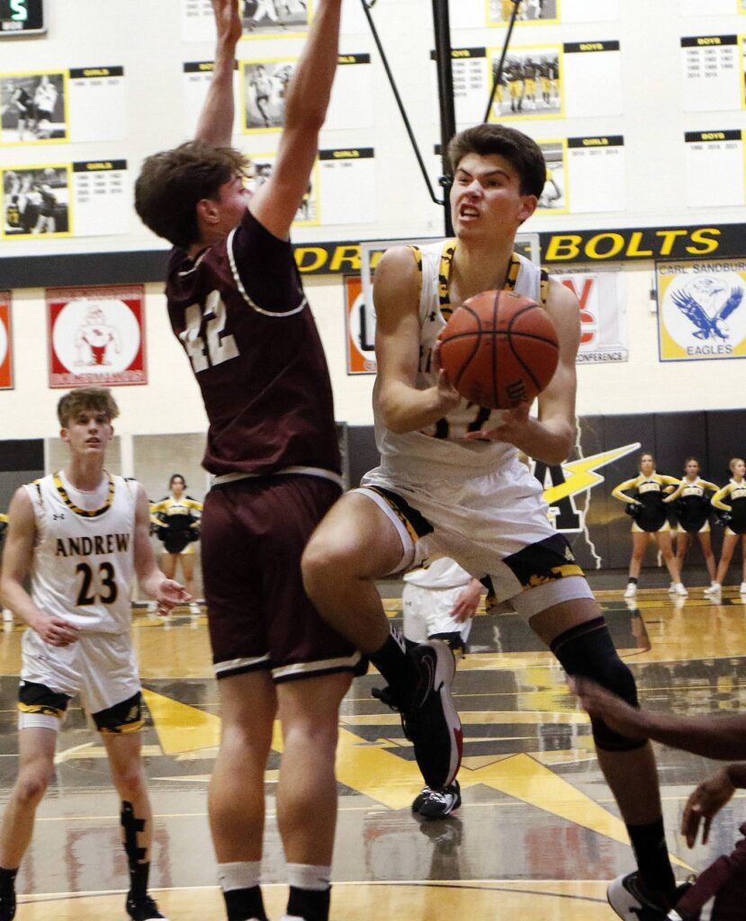 An emphatic slam. A 3-point play. Austin Kulig steps up for Andrew. ‘I am going to dunk on somebody if the moment is there.’