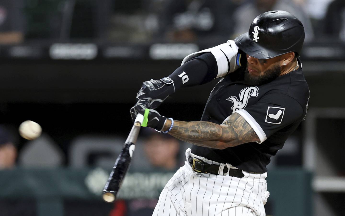 White Sox third baseman Yoán Moncada homers against the Guardians on Sept. 21, 2022, at Guaranteed Rate Field.