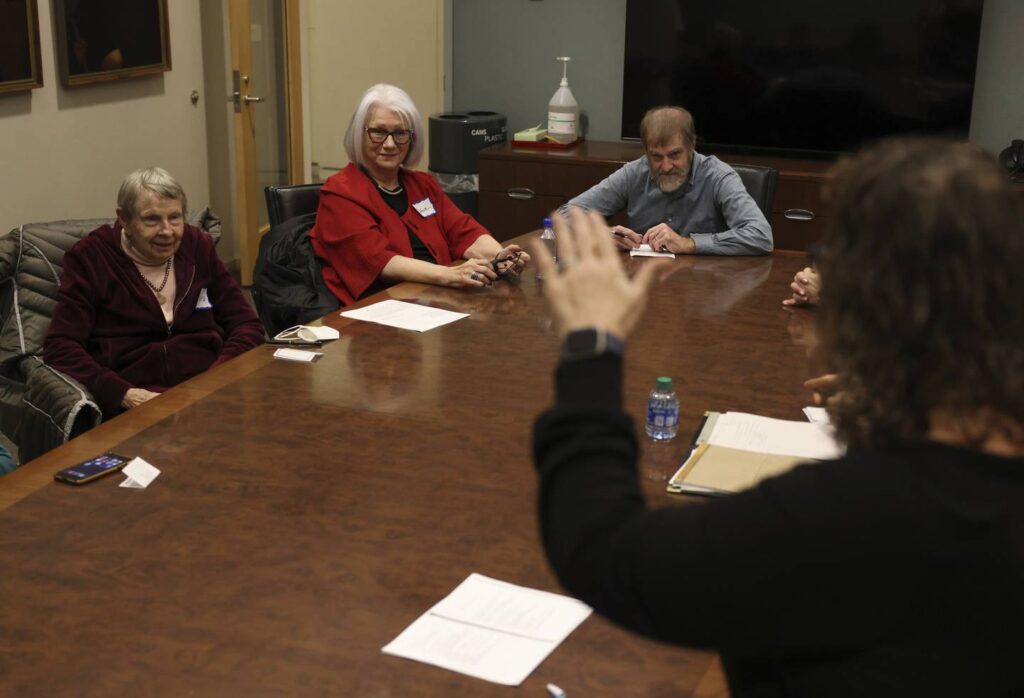 Not all doulas deal with births. Some focus their work around death. Here’s how a few are serving Chicagoland residents.