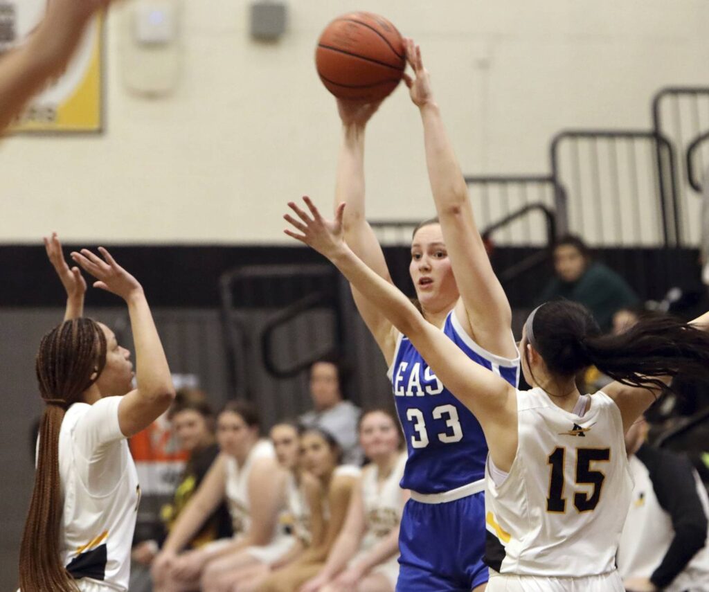 Change agent: Lana Kerley likes to take 3-pointers for Lincoln-Way East. But it wasn’t always that way. ‘I just never shot the ball.’