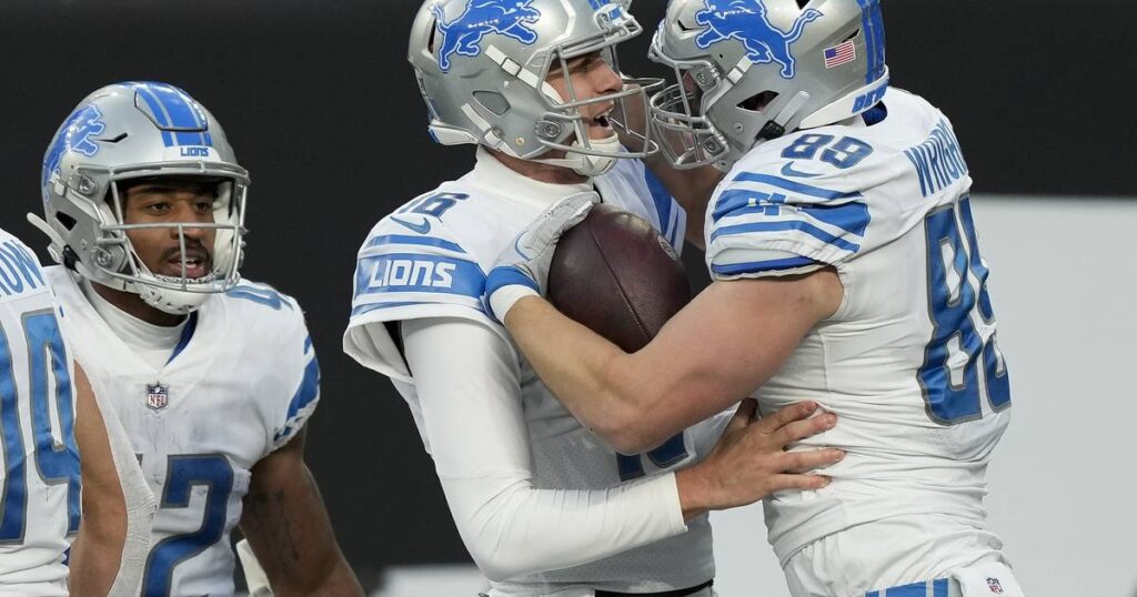 Detroit Lions improve to .500 with a 20-17 victory over the New York Jets — their 6th win in 7 games