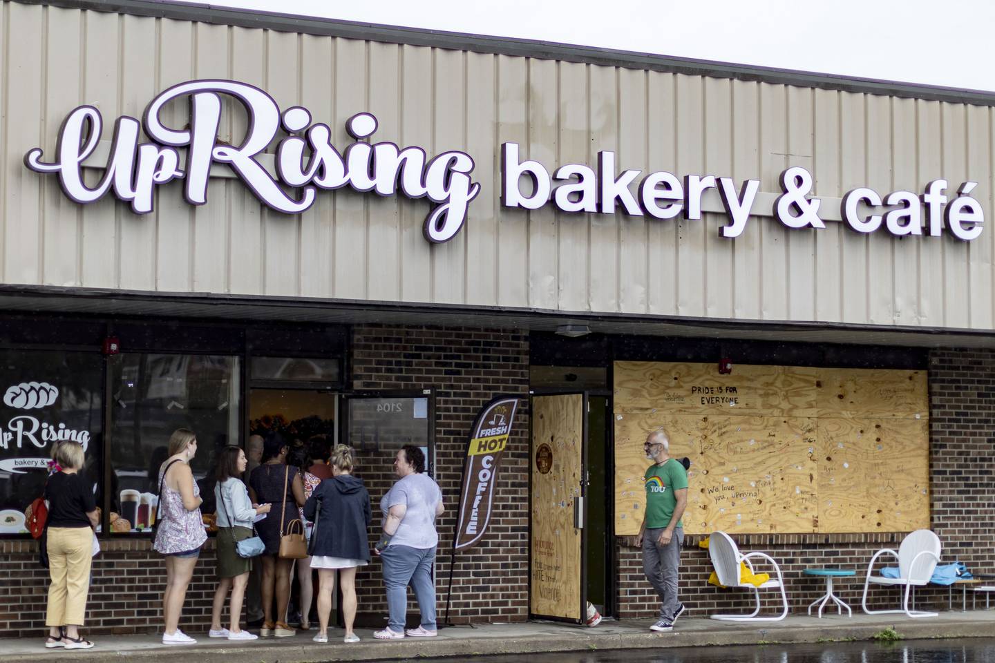 Diners arrive for a drag brunch performance at UpRising Bakery and Cafe on Aug. 7, 2022, in Lake in the Hills. The bakery was vandalized ahead of its highly anticipated drag show.