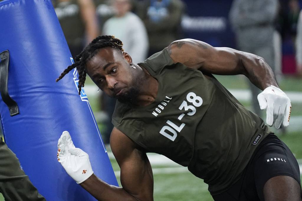 Iowa State defensive lineman Will McDonald IV runs a drill at the NFL combine on March 2, 2023. 